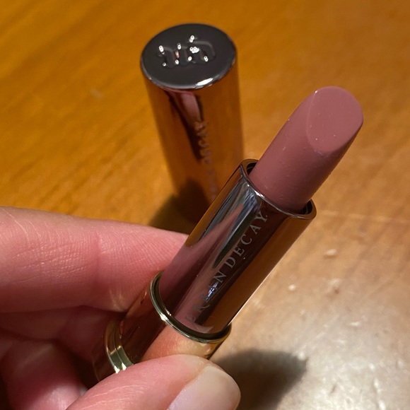 Urban Decay Vice Matte Lipstick 👄 - Picture 5 of 12